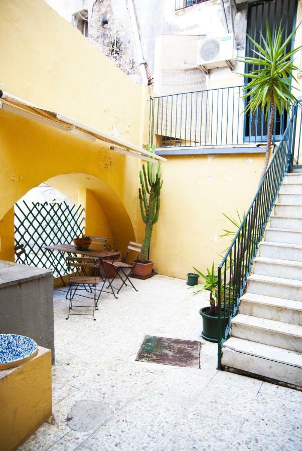 Cla & Ale Apartment Catania Luaran gambar
