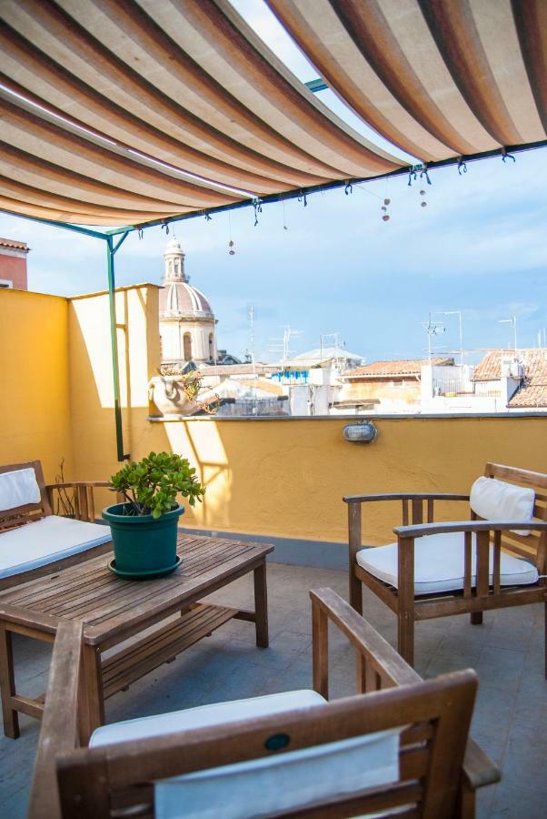 Cla & Ale Apartment Catania Luaran gambar